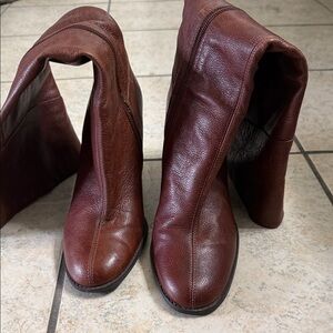 Genuine Brazilian Leather Rustic Brown Women's Knee Length Boots, size